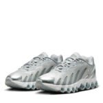 Nike DN8 (Metallic Silver) - Image 2