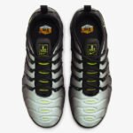 Nike Air VaporMax (Black Volt Pistachio Frost) - Слика 2