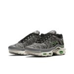 Nike Air Max TN (Essential Crater Green)
