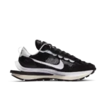 Nike x sacai VaporWaffle "Black & White" - Image 6