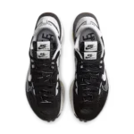 Nike x sacai VaporWaffle "Black & White" - Image 4
