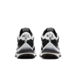 Nike x sacai VaporWaffle "Black & White" - Image 3