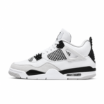 Air Jordan 4 Retro "Military Black"