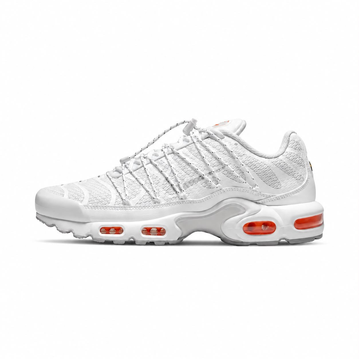 WhatsAppImage2026-09-30at01.57.05_62dd6aae-e765-478d-b95d-d29e6162d480.jpg Nike Air Max Plus Utility (White Safety Orange) - Слика 1